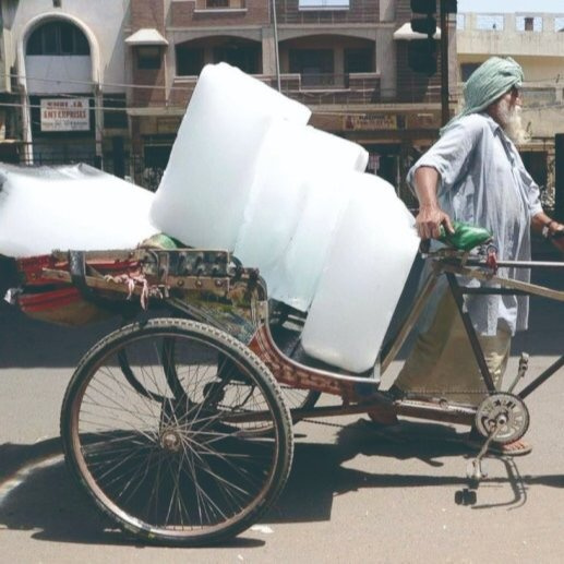 슈퍼마켓 및 소매 보관소(3)