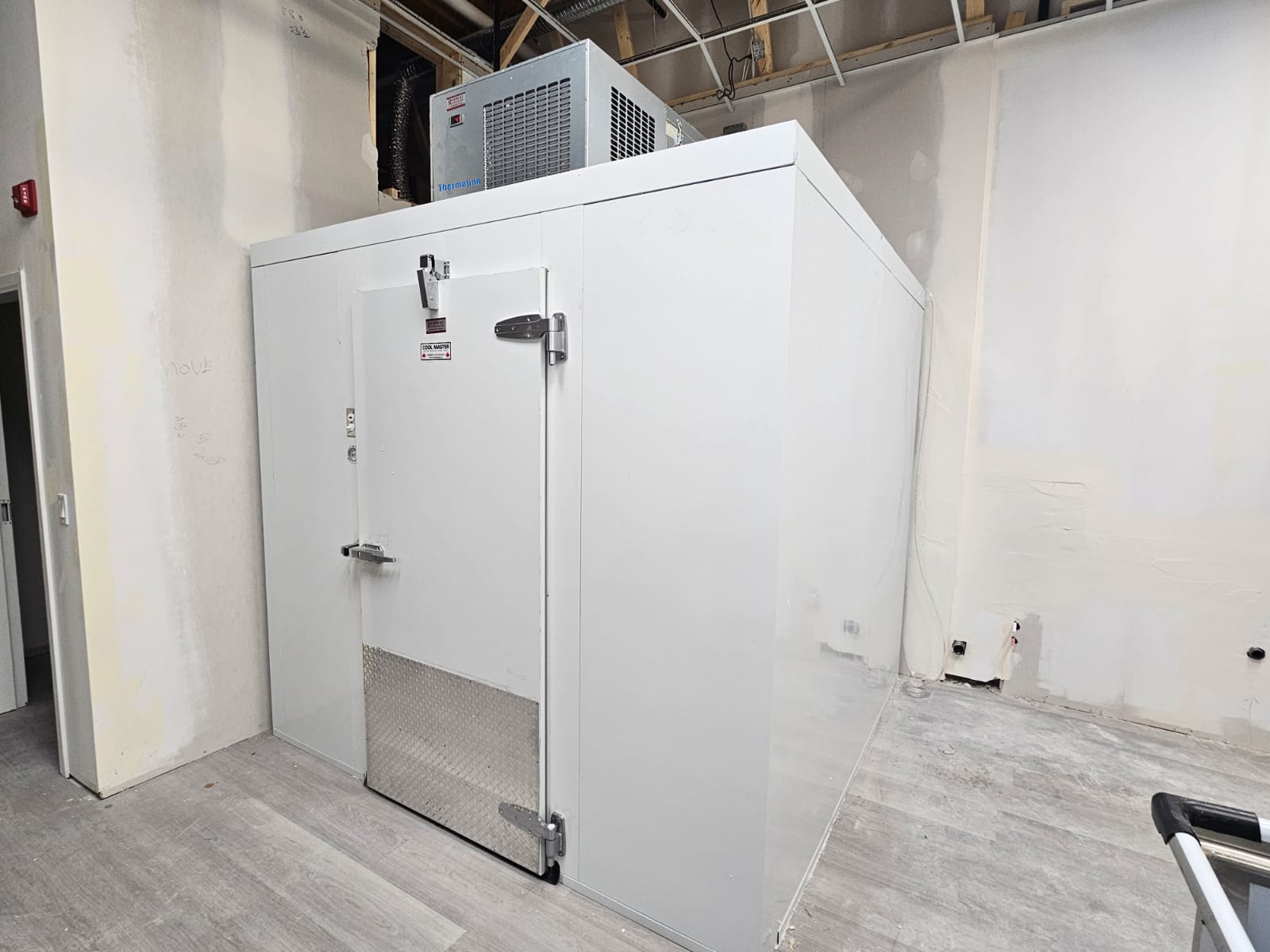 Thermojinn Ships 60 Top-mounted Monoblock Unit (2)